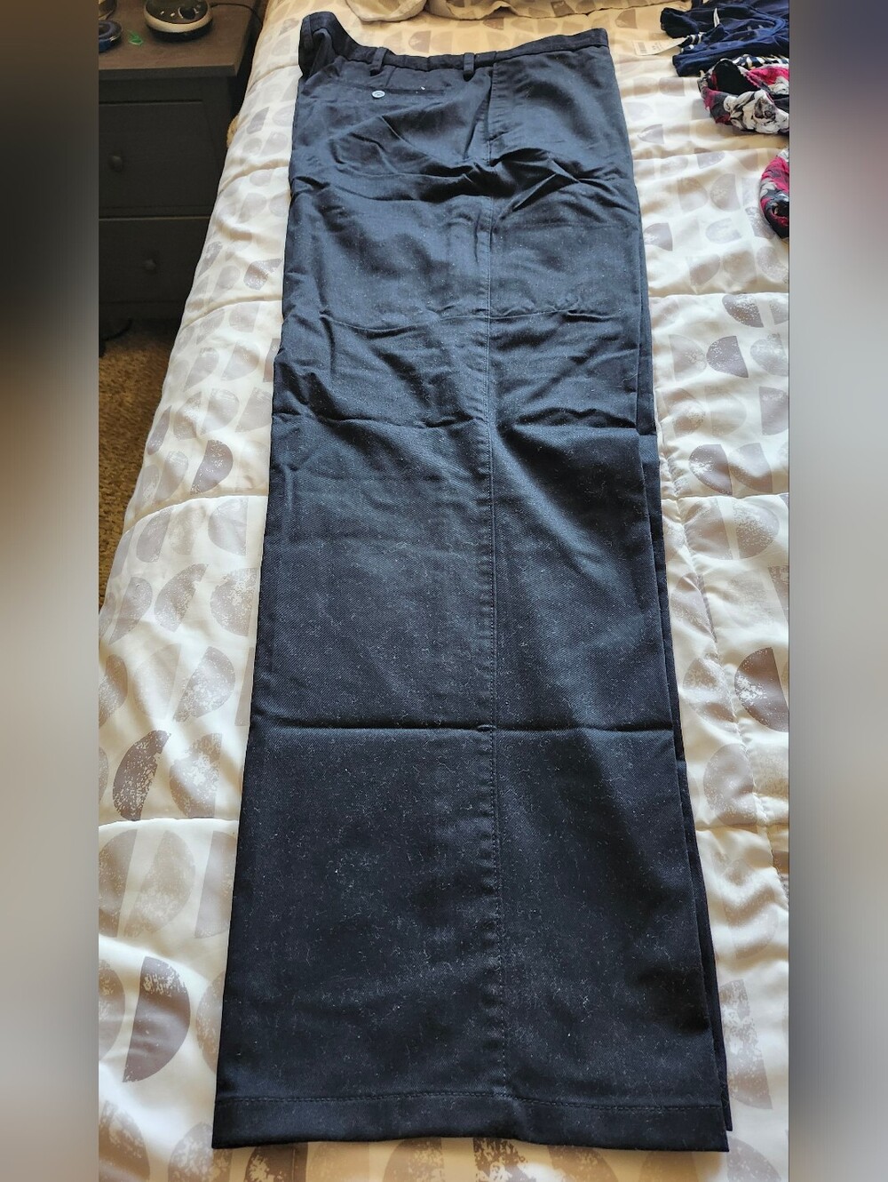 42x35 Classic Straight-Leg Black Pants